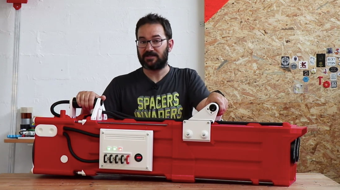 YouTuber 打造3D打印世界上最大的Nerf Gatling Gun